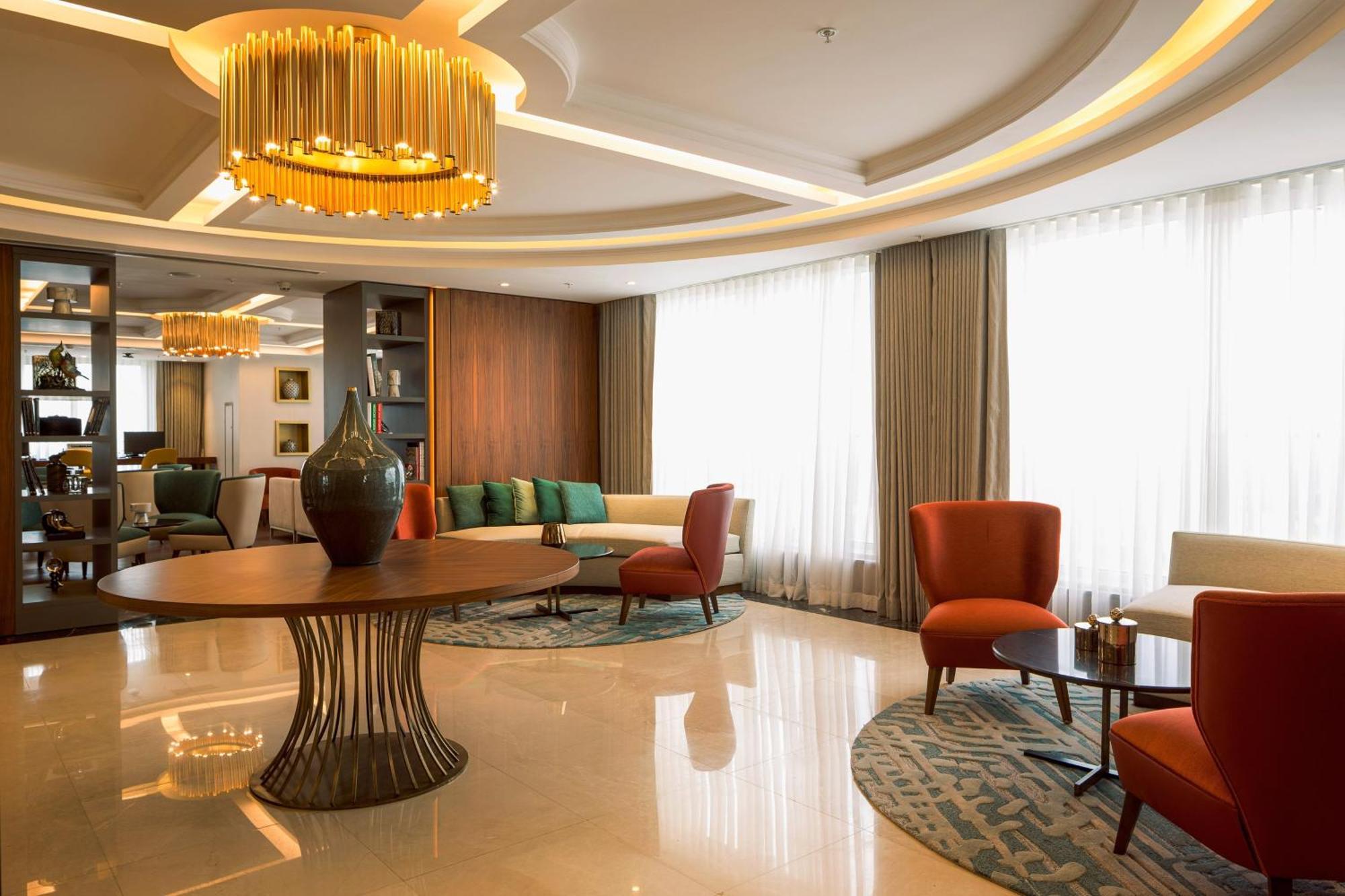 Sheraton Biszkek Zewnętrze zdjęcie